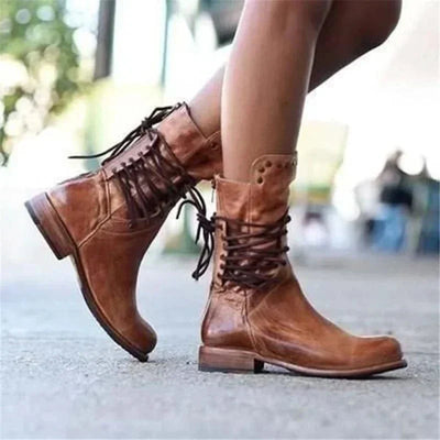 Sofia | Chic laced boots