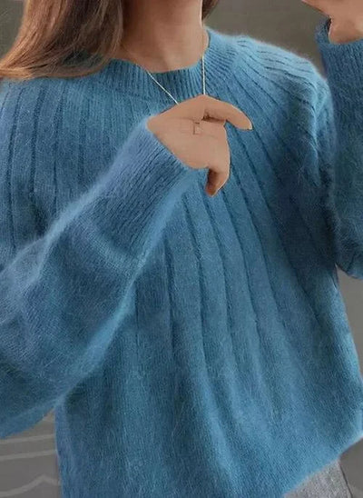 Sofia | Crewneck Sweater with Fluffy Collar