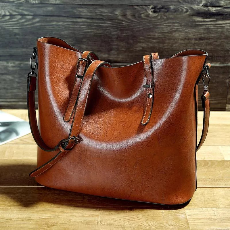 Sofia | Vintage-style leather shoulder bag