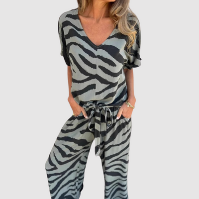 Sofia | Loose zebra 2-piece set