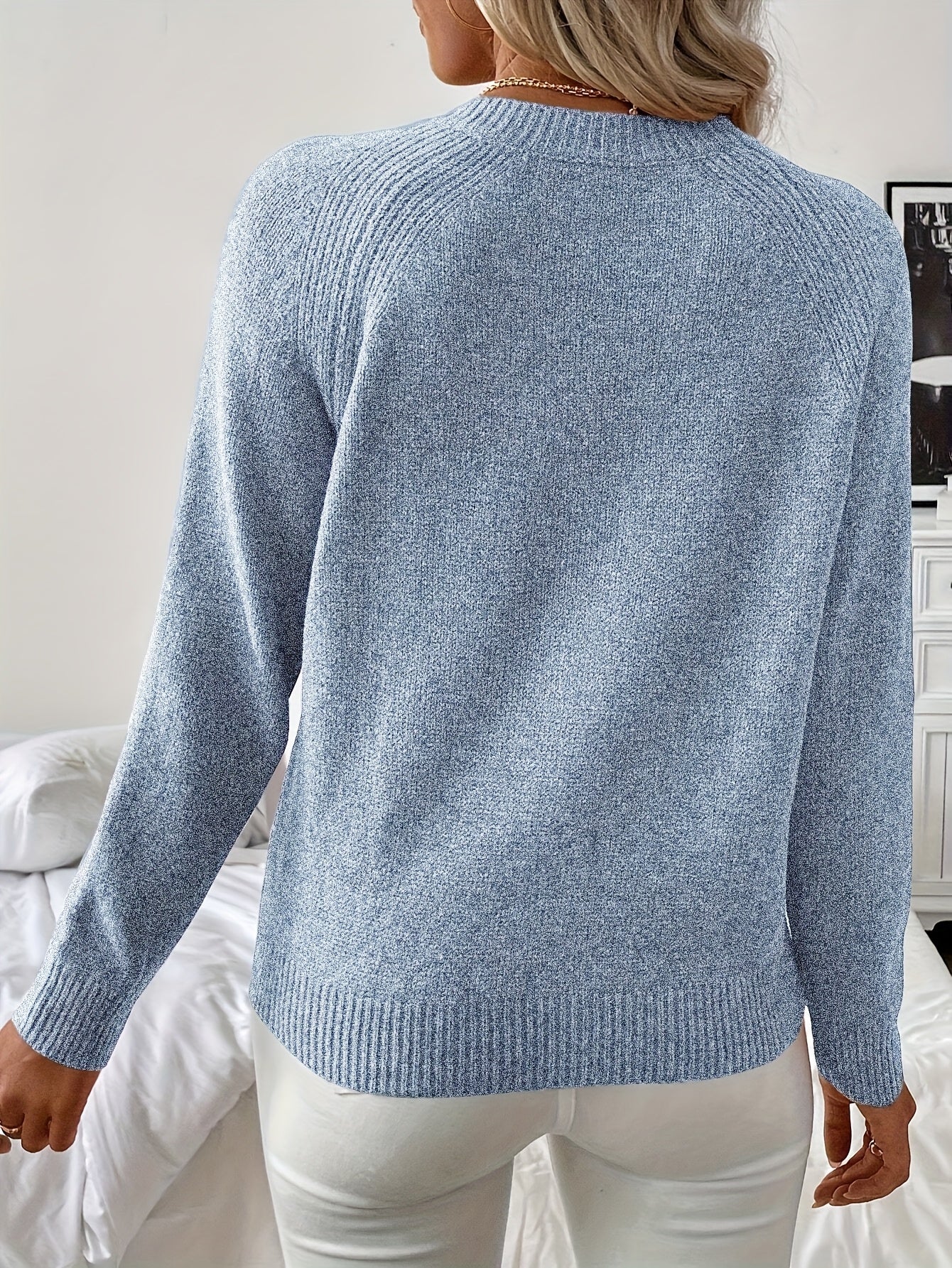 Sofia | Elegant Knitted Sweater with Pearl Details
