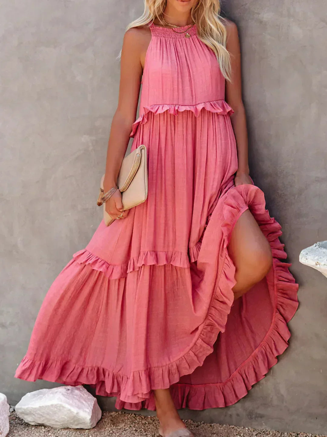 Sofia | Maxi dress with halter neck and ruffles