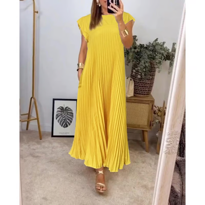 Sofia | Timeless and comfortable pleated dress