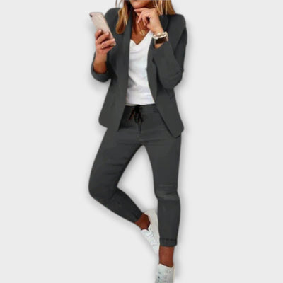 Sofia | Elegant and comfortable blazer set