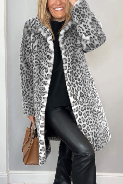 Sofia | Cosy long coat with leopard print