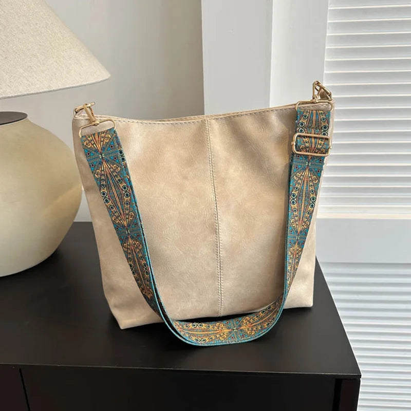 Sofia | Vintage leather shoulder bag
