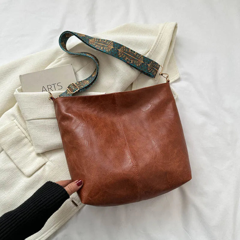 Sofia | Vintage leather shoulder bag