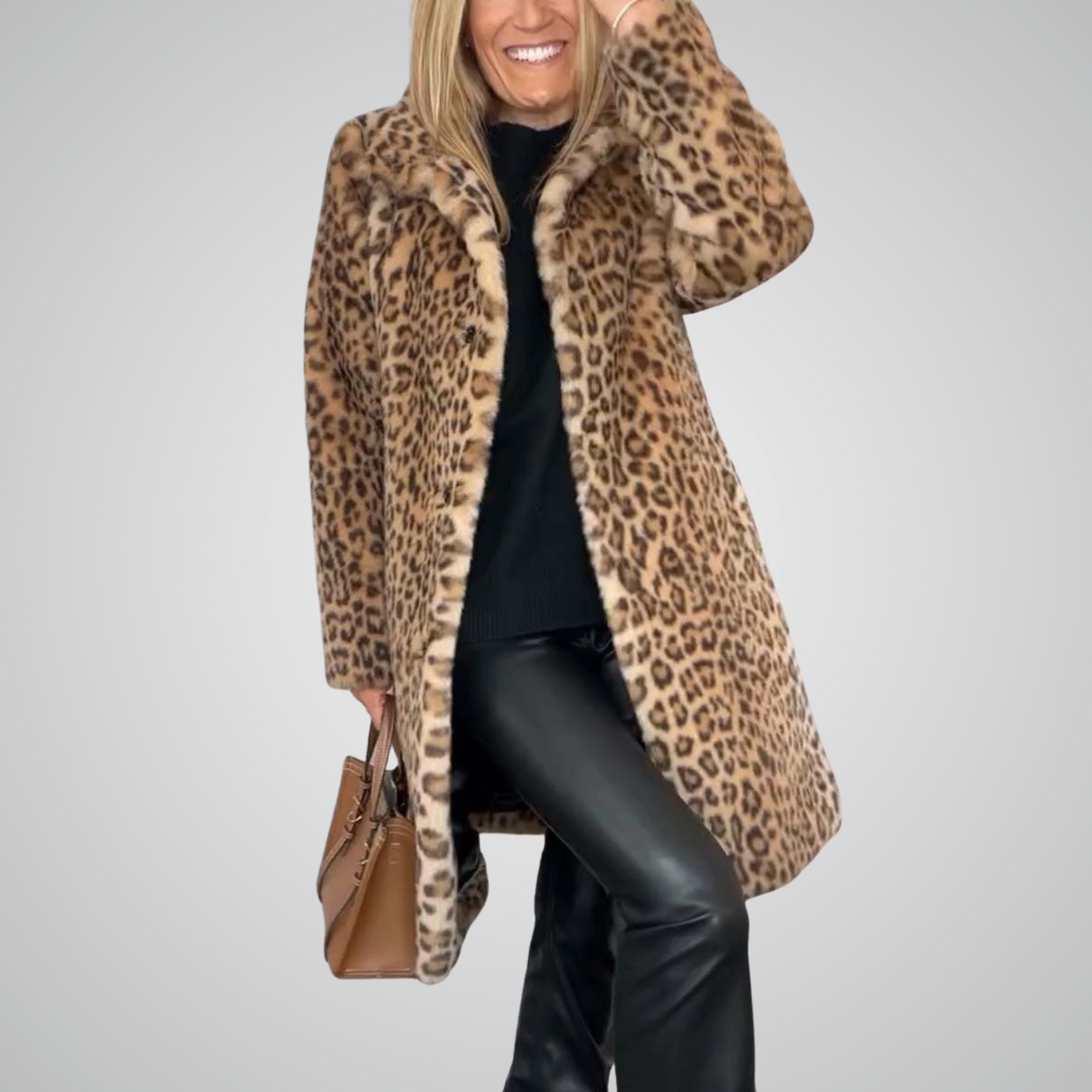 Sofia | Cosy long coat with leopard print