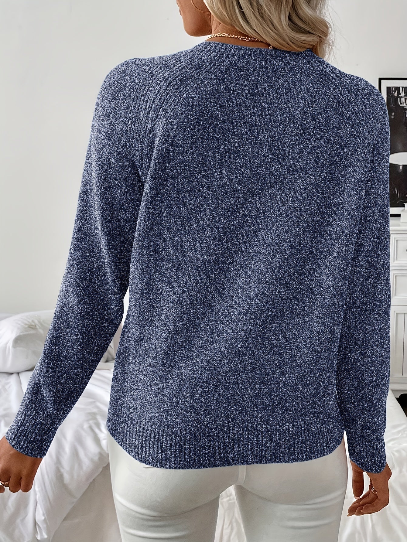 Sofia | Elegant Knitted Sweater with Pearl Details