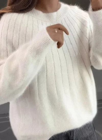Sofia | Crewneck Sweater with Fluffy Collar